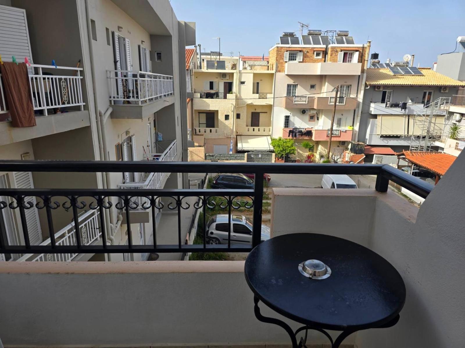 Apartamento Διαμέρισμα Δίπλα Σε Πανεπιστήμιο Heraclión Exterior foto